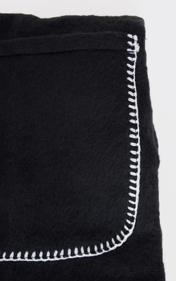 PrettyLittleThing Black Pocket Stitch Detail Tassel Scarf - Cozy Winter Accessory 3 PrettyLittleThing Black Pocket Stitch Detail Tassel Scarf - Cozy Winter Accessory - Image 3