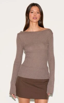 Prettylittlething Mocha Rib Knit Long Sleeve Top