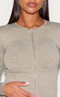 Prettylittlething Maternity Olive Ribbed Zip Up Cardigan -FRAME Clothing Shop bb6858e1485e71d05fe7a9a36d37f17349da5654 CNB2454 4 maternity olive ribbed zip up cardigan