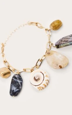 PrettyLittleThing Gold Large Resin Shell & Mixed Organic Charm Pendant Bracelet -FRAME Clothing Shop c760e40b28d8c8aa5b1118d705f1bebceabac013 CNO2961 3 gold large resin shell pendant bracelet
