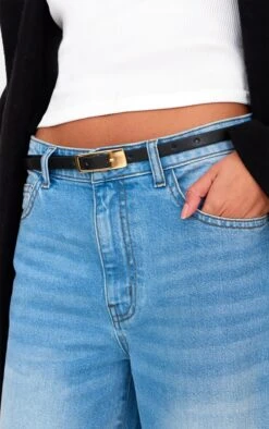 Prettylittlething Black PU Square Buckle Skinny Belt