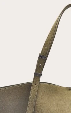 PrettyLittleThing Olive Faux Suede Structured Adjustable Strap Tote Bag -FRAME Clothing Shop d85f10a3021a02a039ff7447faa769bc73e3b266 CNN2827 5 olive faux suede adjustable strap tote bag