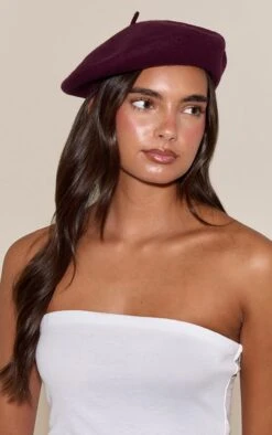 Prettylittlething Plum Soft Knit Beret