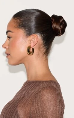 Prettylittlething Gold Oversized Chunky Hoop Earrings -FRAME Clothing Shop db694919396e44feaaea1764737f50eff78370fc CNM0667 3 gold oversized chunky hoop earrings