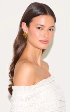 Prettylittlething Gold Water Resistant Crinkle Twist Stud Earrings -FRAME Clothing Shop e813624d7e1bbd4a1c4854fbd511f2b9aa88e57c CNK4202 3 gold water resistant crinkle twist stud earrings