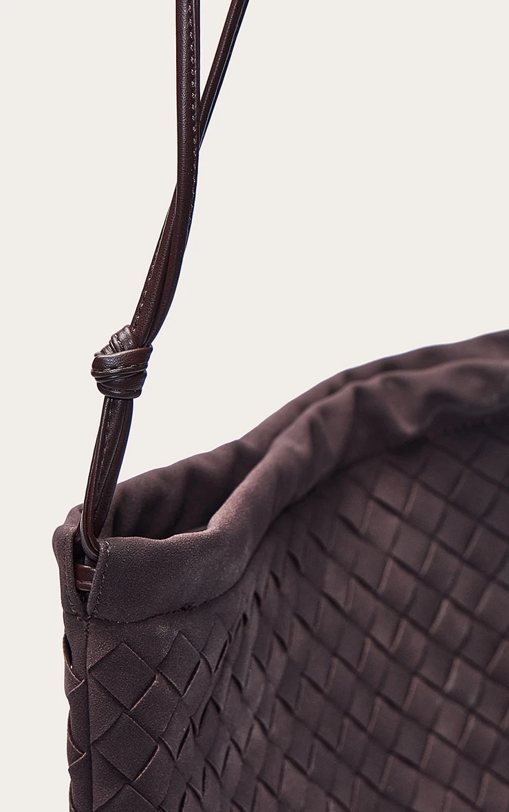 PrettyLittleThing Chocolate Faux Suede Woven Drawstring Crossbody Bag - Slouchy Chic Handbag 5 PrettyLittleThing Chocolate Faux Suede Woven Drawstring Crossbody Bag - Slouchy Chic Handbag - Image 5