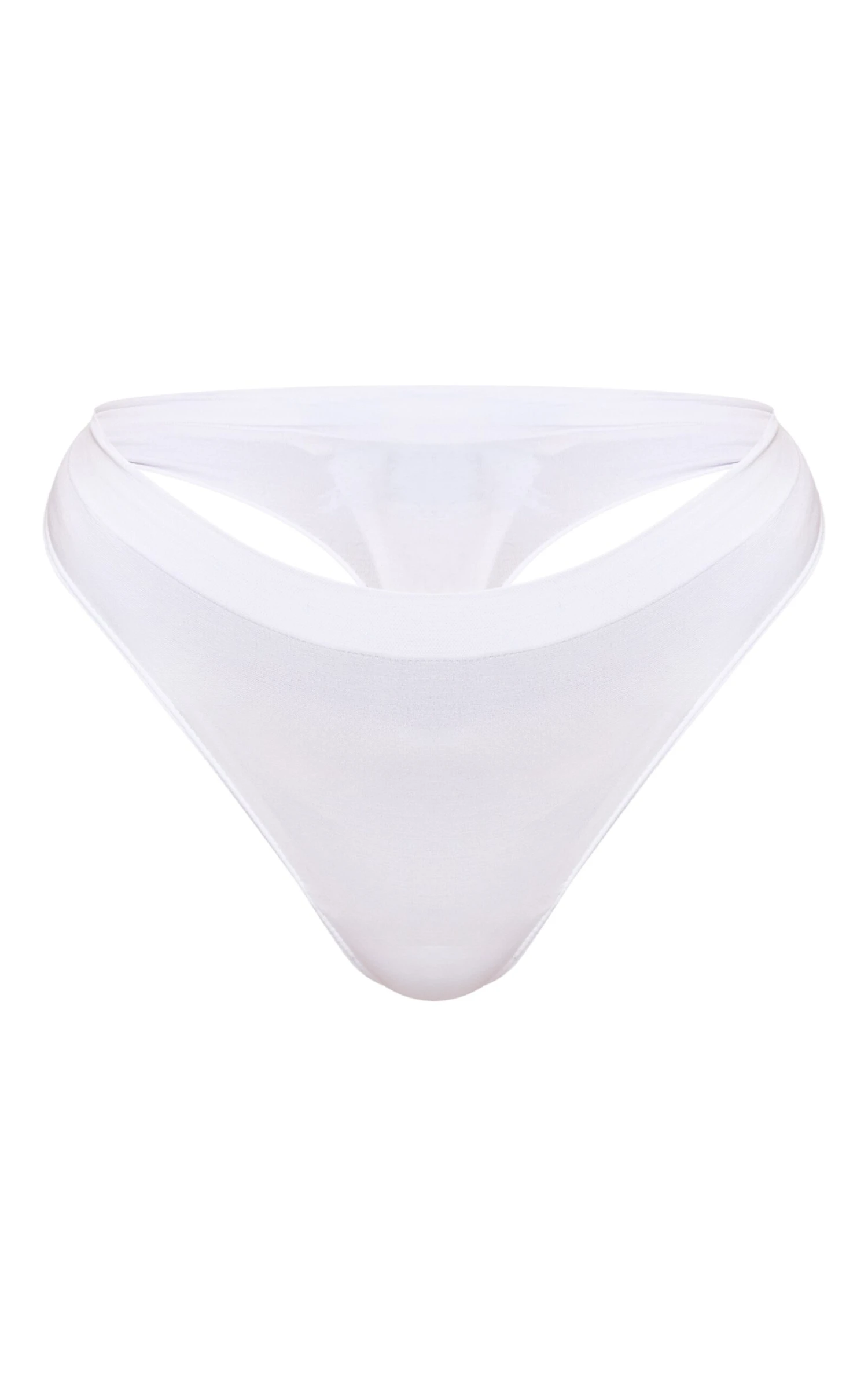 Prettylittlething White Pack Of 3 Seamless Thongs 5 Prettylittlething White Pack Of 3 Seamless Thongs - Image 5