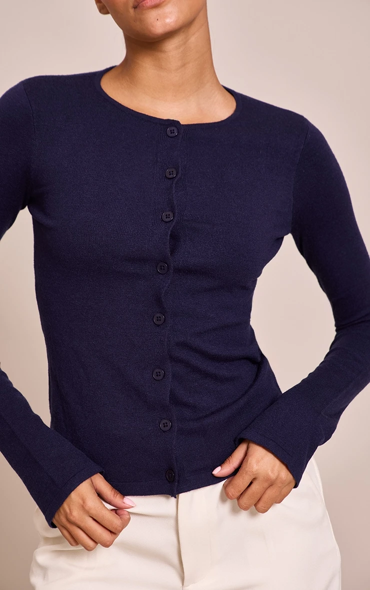 Prettylittlething Navy Button Through Fine Knit Cardigan 4 Prettylittlething Navy Button Through Fine Knit Cardigan - Image 4