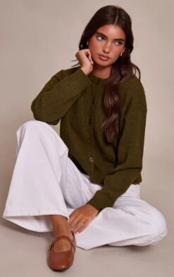 Prettylittlething Khaki Crew Neck Knit Cardigan -FRAME Clothing Shop f46d237988283ddd7ab25dfb8ccdcd5af88edd8b CNN6369 4 khaki crew neck knit cardigan