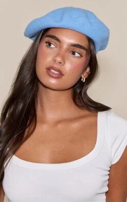 Prettylittlething Powder Blue Soft Knit Beret